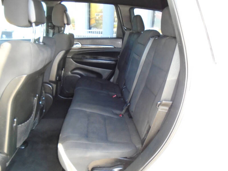 2017 Jeep Grand Cherokee Laredo