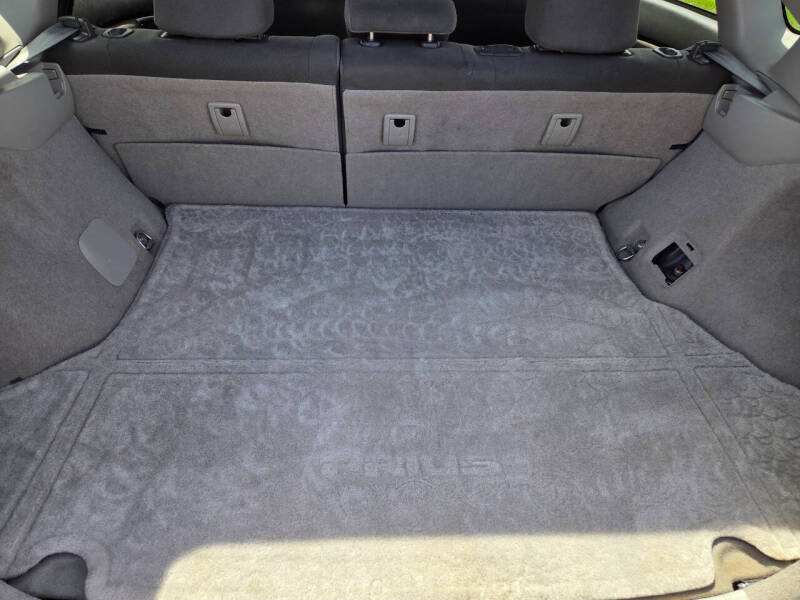 2014 Toyota Prius Two