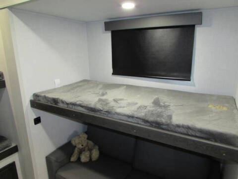 2025 KEYSTONE A 378BH