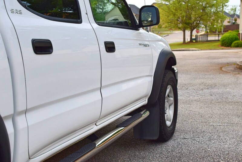 2003 Toyota Tacoma Base photo 23