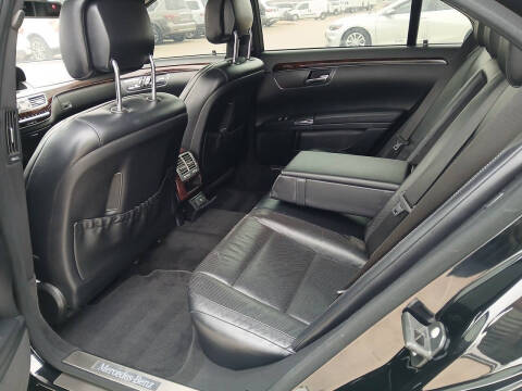 2012 Mercedes-Benz S-Class S 550 4MATIC