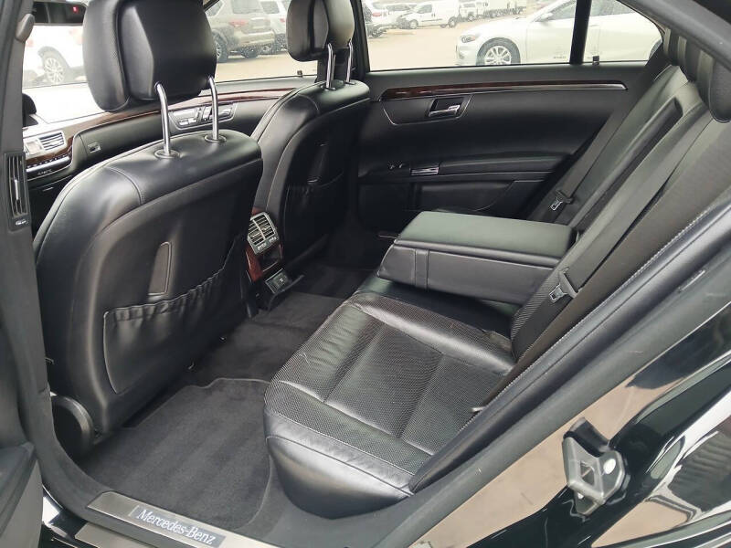 2012 Mercedes-Benz S-Class S 550 4MATIC