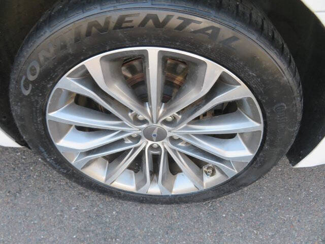 2015 Hyundai Genesis