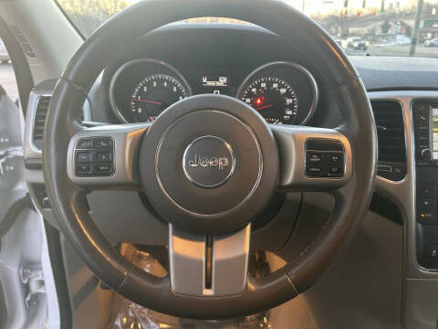 2013 Jeep Grand Cherokee Laredo