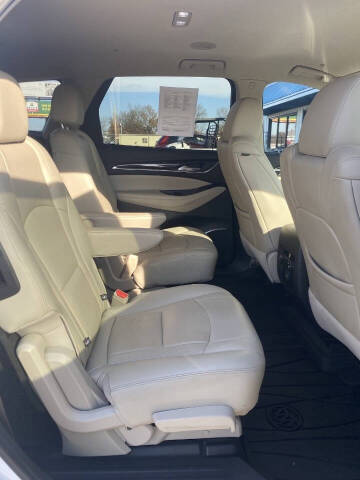 2021 Buick Enclave Essence