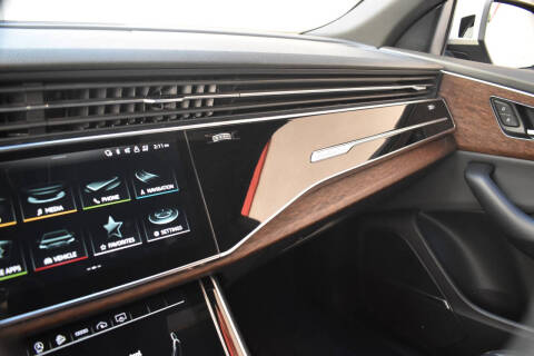 2021 Audi Q8 quattro Premium Plus 55 TFSI