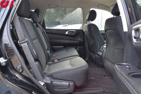 2019 Nissan Pathfinder S