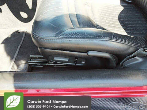 2004 Chevrolet Corvette