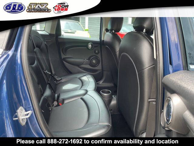 2017 MINI Hardtop 4 Door Cooper