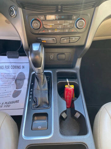 2019 Ford Escape SEL