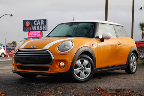 2015 MINI Hardtop 2 Door Cooper