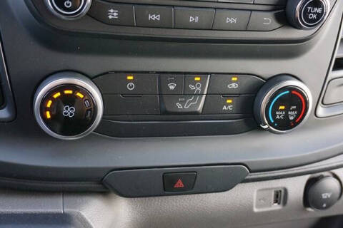 2025 Ford Transit 250