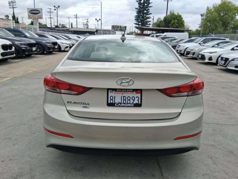 2017 Hyundai Elantra