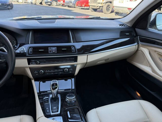 2016 BMW 5 Series 528i xDrive