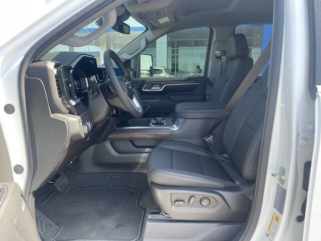 2025 GMC Sierra 2500HD