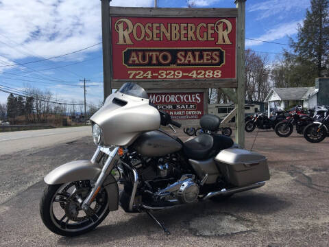 Harley-Davidson Street Glide Image