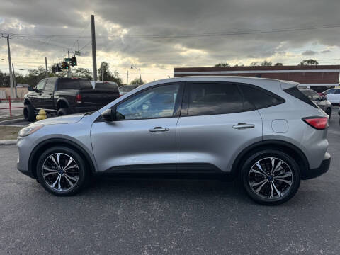 2021 Ford Escape SE
