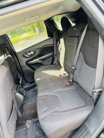 2019 Jeep Cherokee Latitude