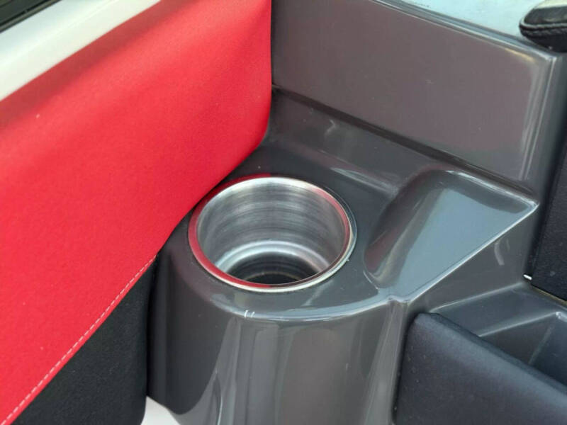 2013 Four Winns 200H