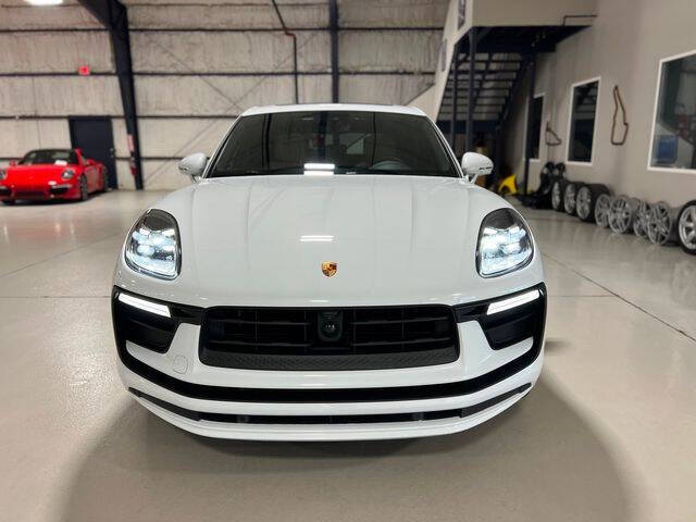 2023 Porsche Macan