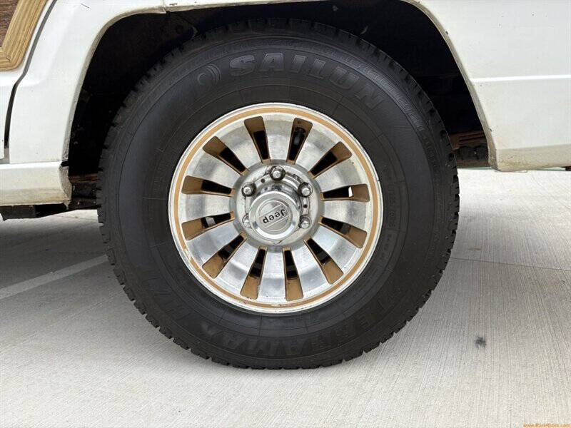 1988 Jeep Grand Wagoneer