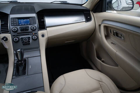 2013 Ford Taurus SEL