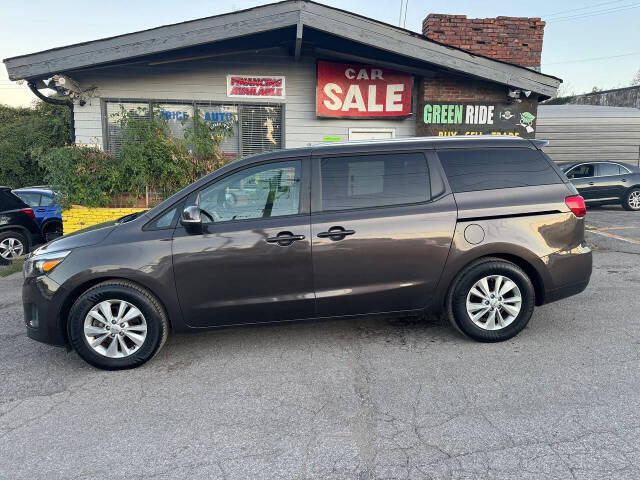 2017 Kia Sedona for sale at Green Ride LLC in NASHVILLE, TN