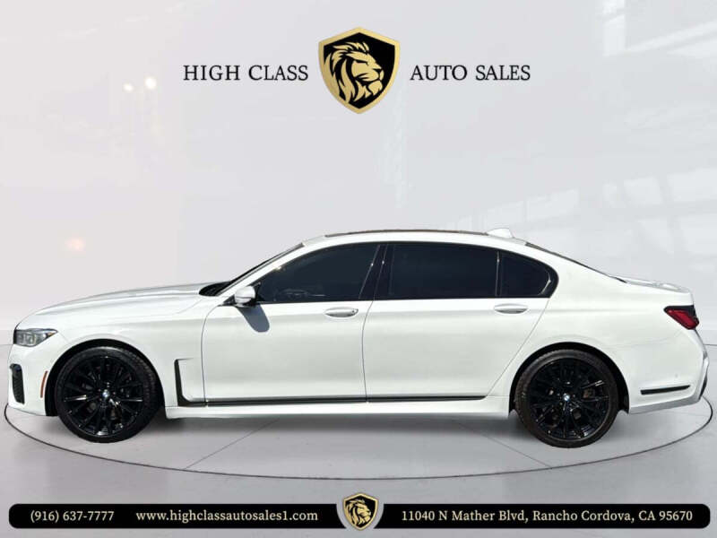 2022 BMW 7 Series 740i