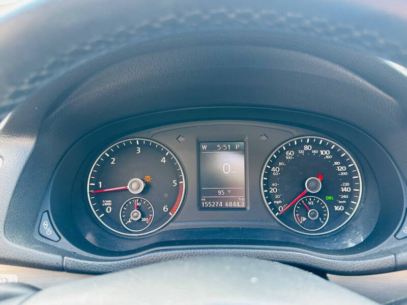 2014 Volkswagen Passat