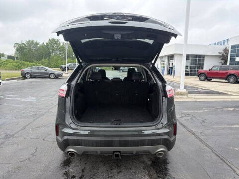 2023 Ford Edge Titanium