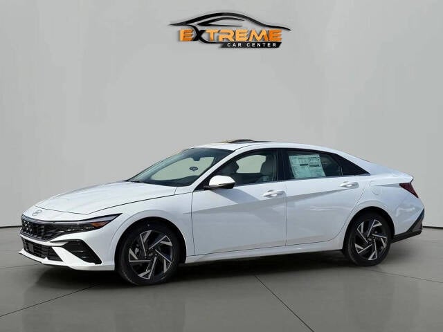 2025 Hyundai ELANTRA for sale at Extreme Car Center in Detroit, MI