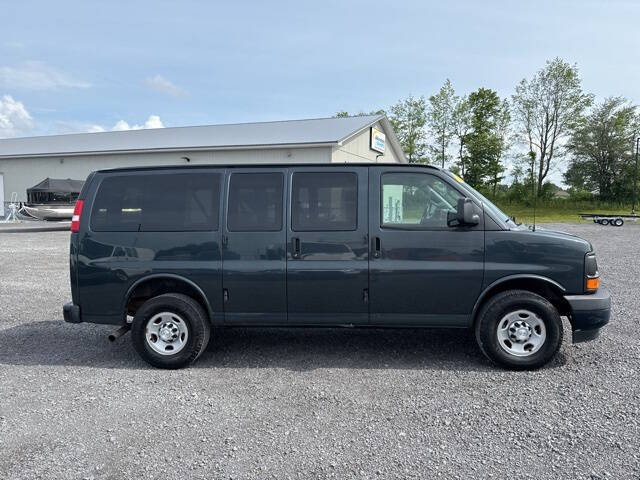 2017 Chevrolet Express LS 2500