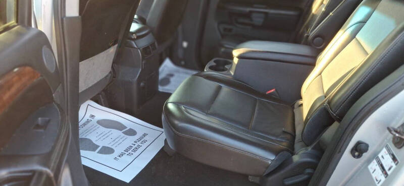 2013 Nissan Armada Platinum