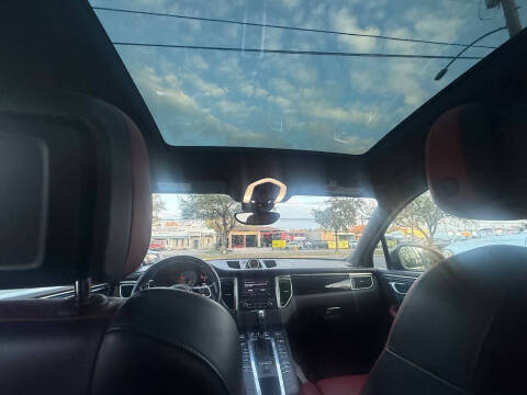 2017 Porsche Macan S