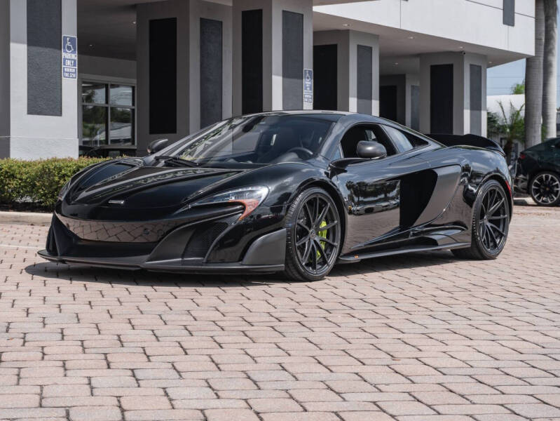 2016 McLaren 675LT