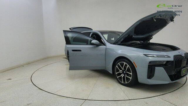 2025 BMW i7 xDrive60