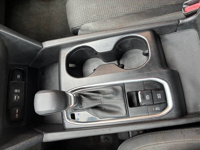 2019 Hyundai Santa Fe SE 2.4L