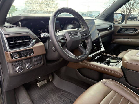 2025 GMC Yukon Denali Ultimate