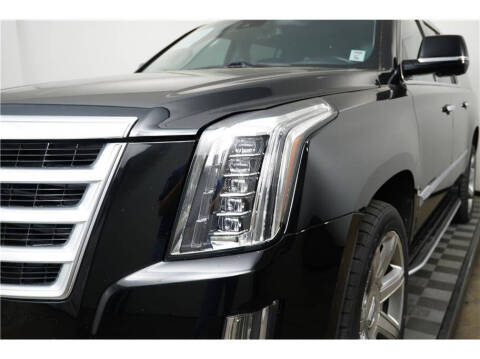 2020 Cadillac Escalade ESV Luxury