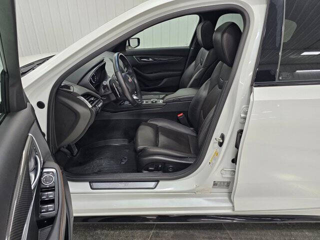 2020 Cadillac CT5 Sport