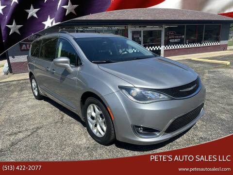 2017 Chrysler Pacifica Touring-L