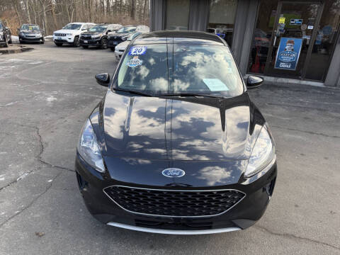2020 Ford Escape SE
