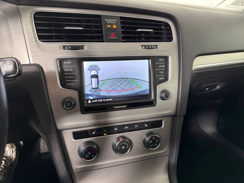 2016 Volkswagen Golf