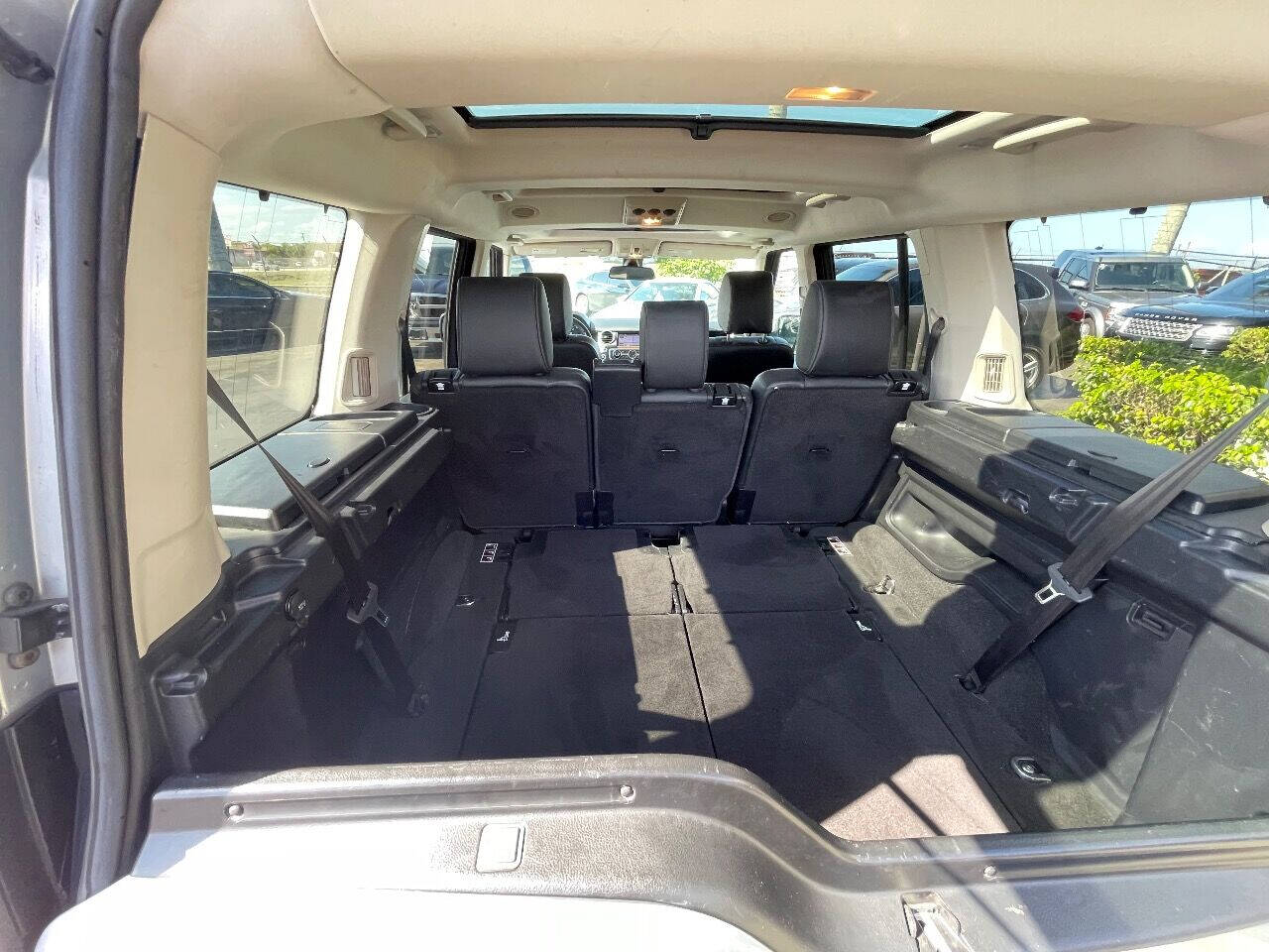 2012 Land Rover LR4  - $14,900