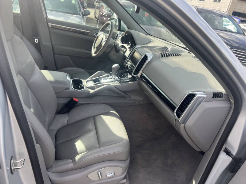 2014 Porsche Cayenne S Hybrid