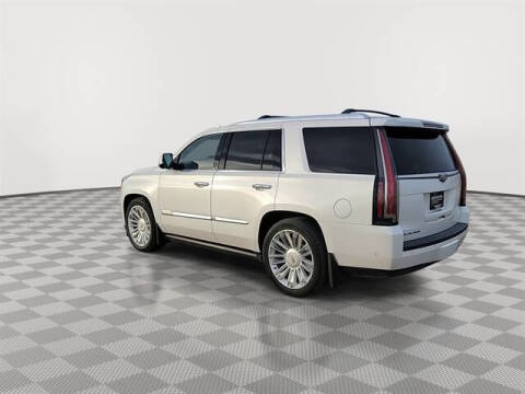 2019 Cadillac Escalade Platinum