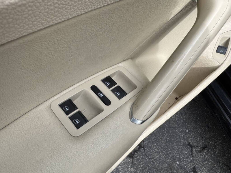 2019 Volkswagen Passat Wolfsburg