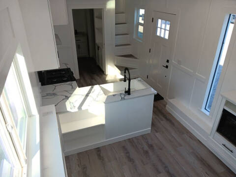 2024 TINY HOME 10X34