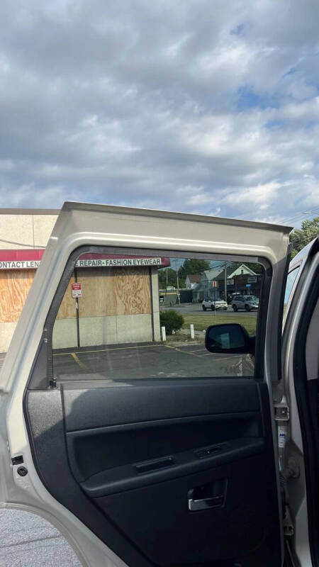 2009 Jeep Grand Cherokee Laredo