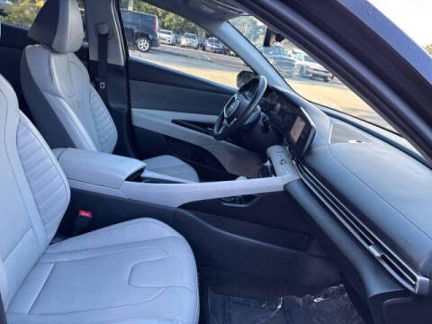 2023 Hyundai Elantra